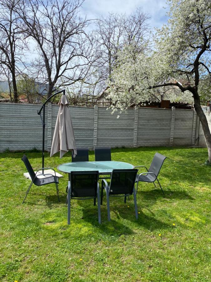 Amazing 1 Bed Flat Apartment Крайова Екстериор снимка